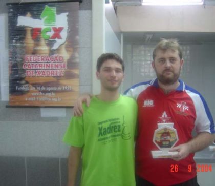 Federação Catarinense de Xadrez - FCX - Kaiser e o campeão
