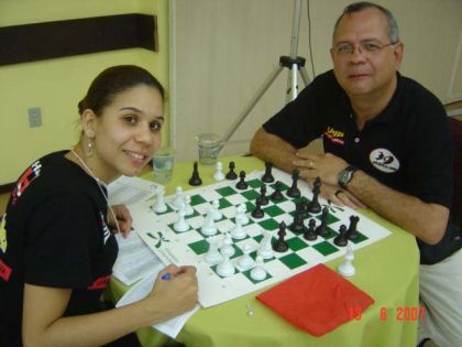 Federação Catarinense de Xadrez - FCX - campeã Tatiane Coelho e seu técnico Estevão - UNIP - SP